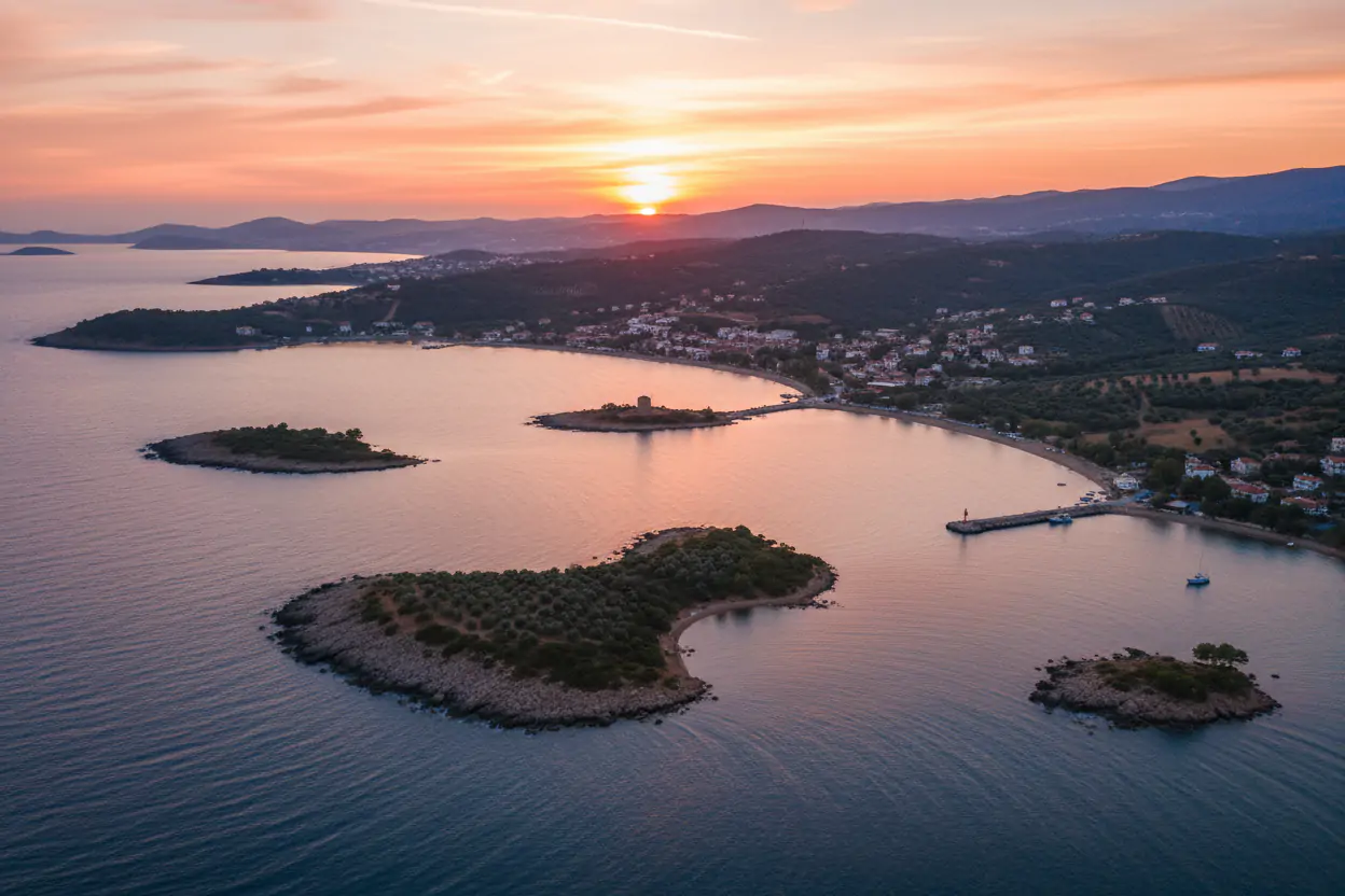 Ayvalık Konaklama Rehberi: Nerede Kalınır?