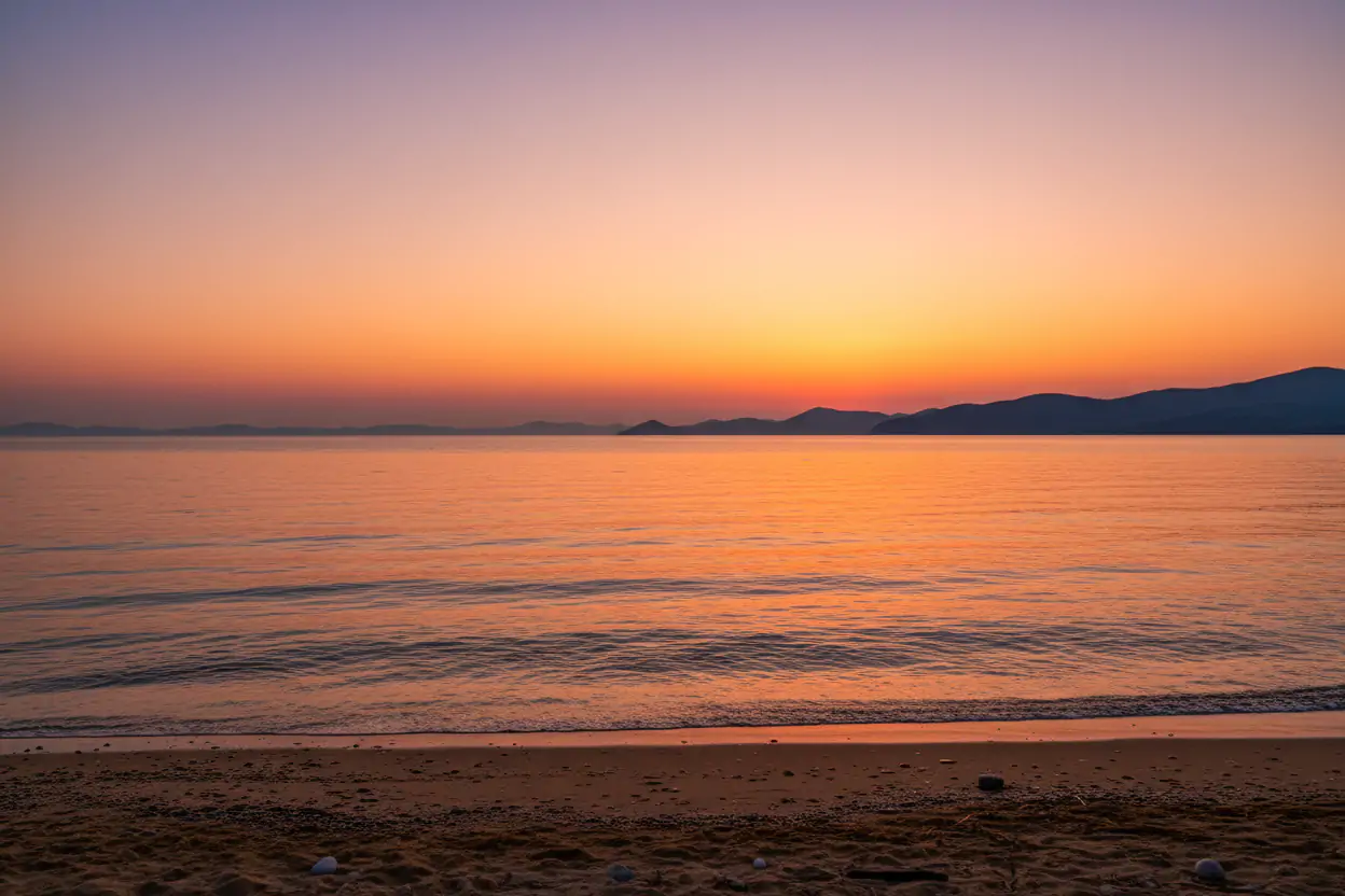Tirebolu Plajları: Karadeniz’in 7 Harika Kumsalı
