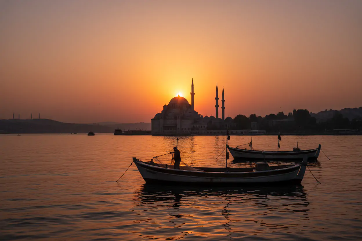 Eyüp Sultan Camii: İstanbul Gezilecek Yerler Rehberi
