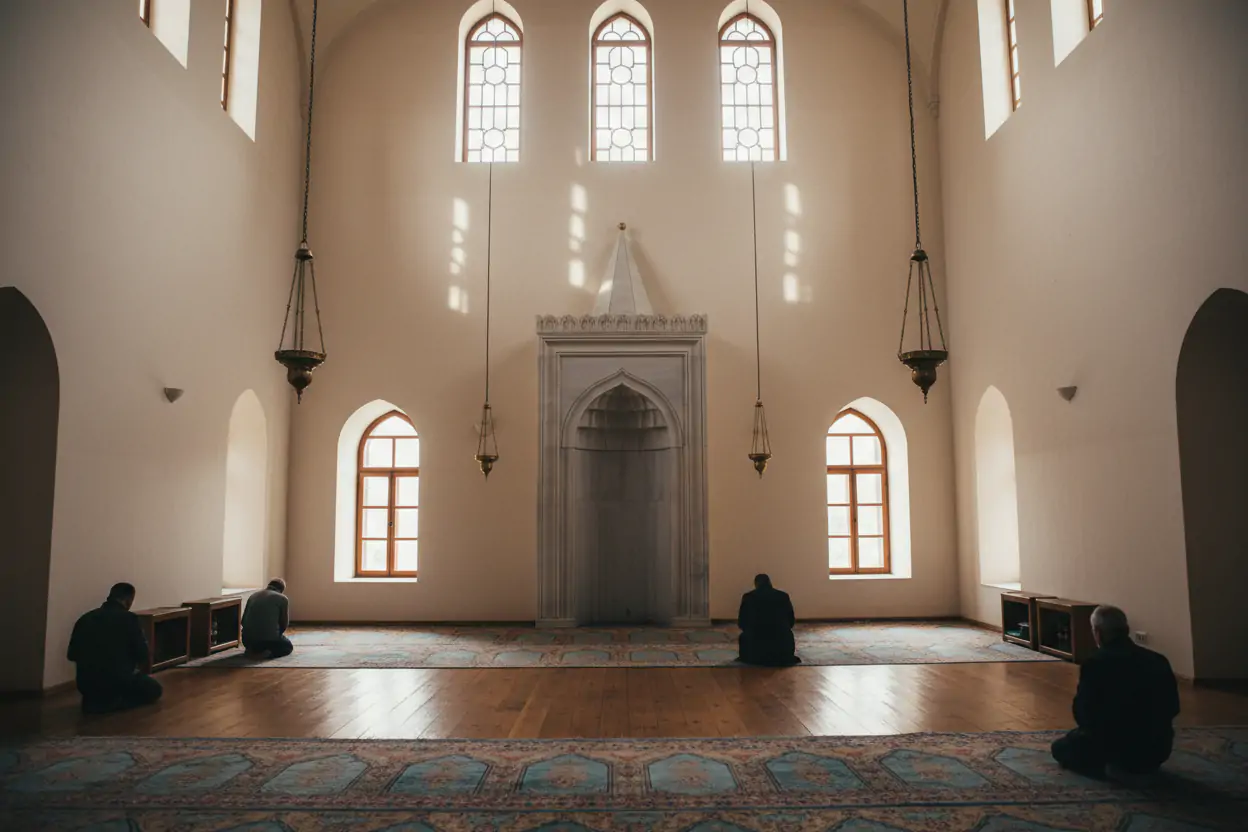 Gülbaharhatun Camii: Trabzon Gezilecek Yerler Rehberi