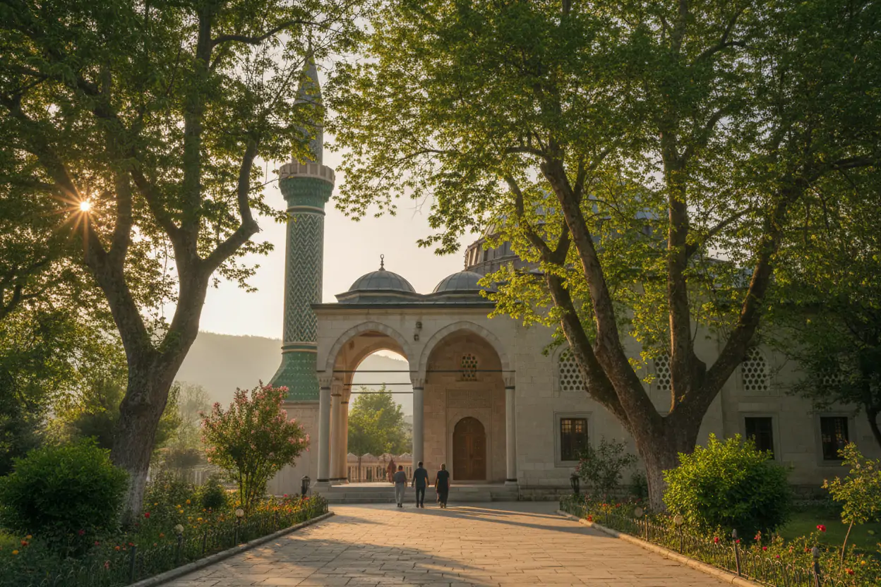 Kütahya Yeşil Camii: Çini Şehrinin Zarif Simgesi