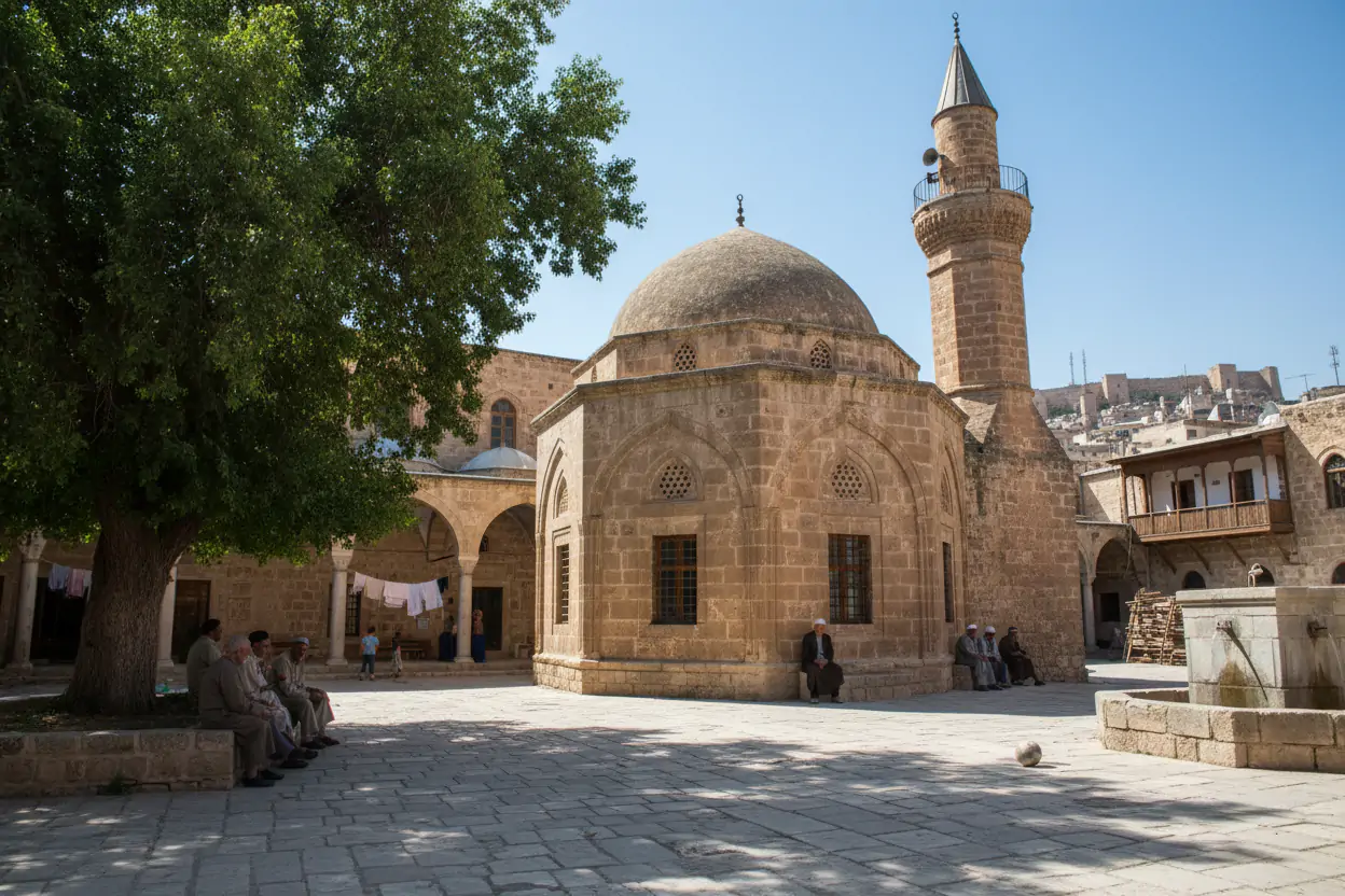 Şanlıurfa Hartavizade Türbesi: Ziyaret Rehberi