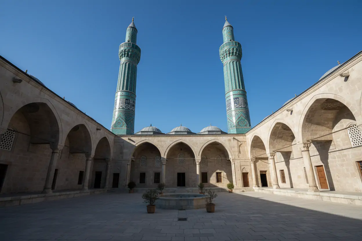 Sivas Gök Medrese: Selçuklu’nun Gökyüzü Mavisi Mirası