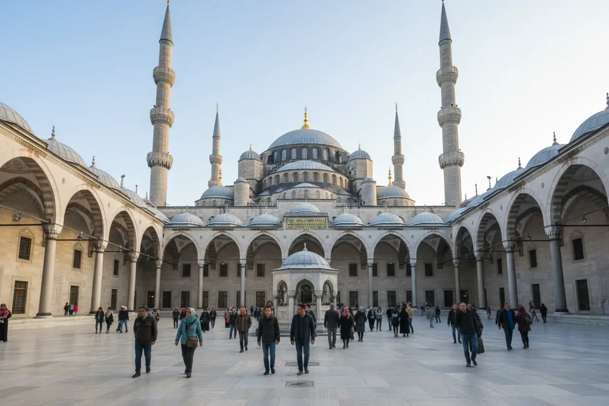 Sultanahmet Camii: İstanbul Gezilecek Yerler Rehberi