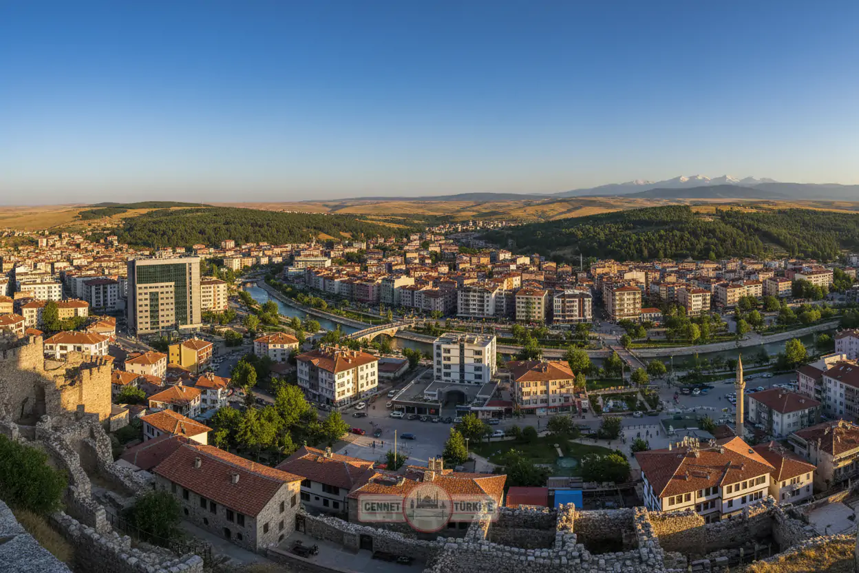 Çankırı Höşmerim Tatlısı: Damaklarda Erimeye Hazır Bir Lezzet Hikayesi